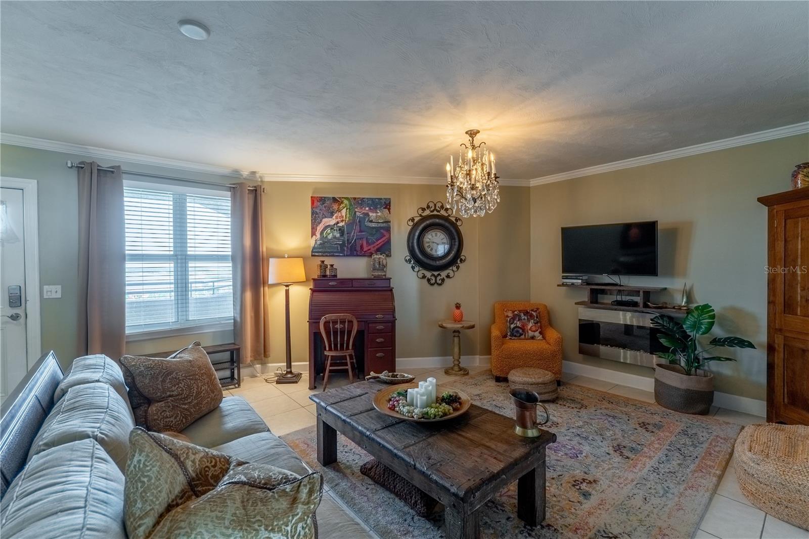 DIMUCCI TWIN TOWERS NORTH & SOUTH - Residential
