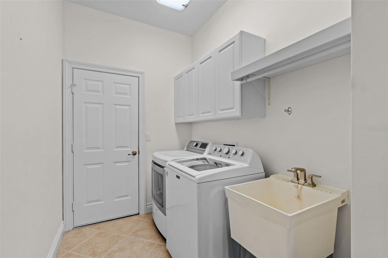 LAUREL LAKES PH 2 - Residential