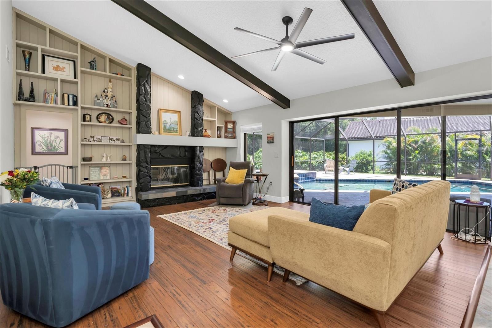 4049 WELLINGTON PARKWAY
