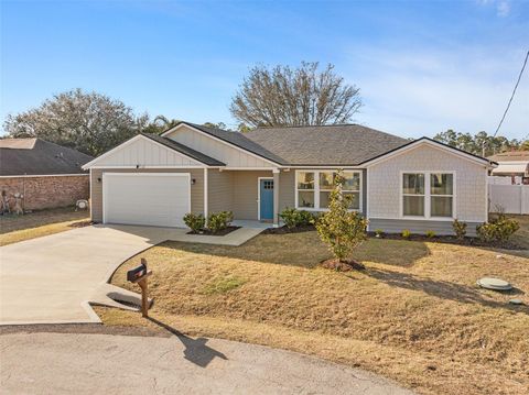 Photo of 13 Lemay Place, Palm Coast, FL 32137 (MLS # FC316505)