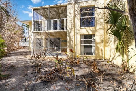 A home in LONGBOAT KEY