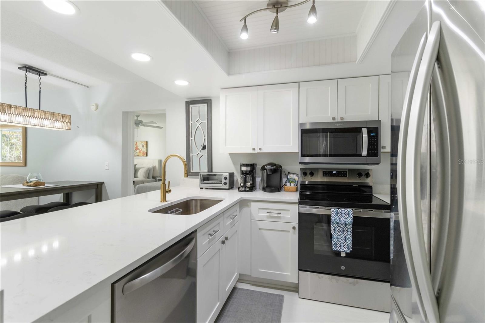 MCCALLS BEACH CASTLE - Residential