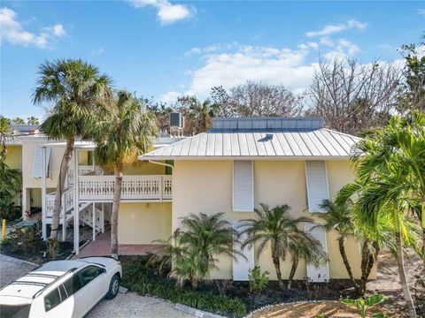 A home in LONGBOAT KEY