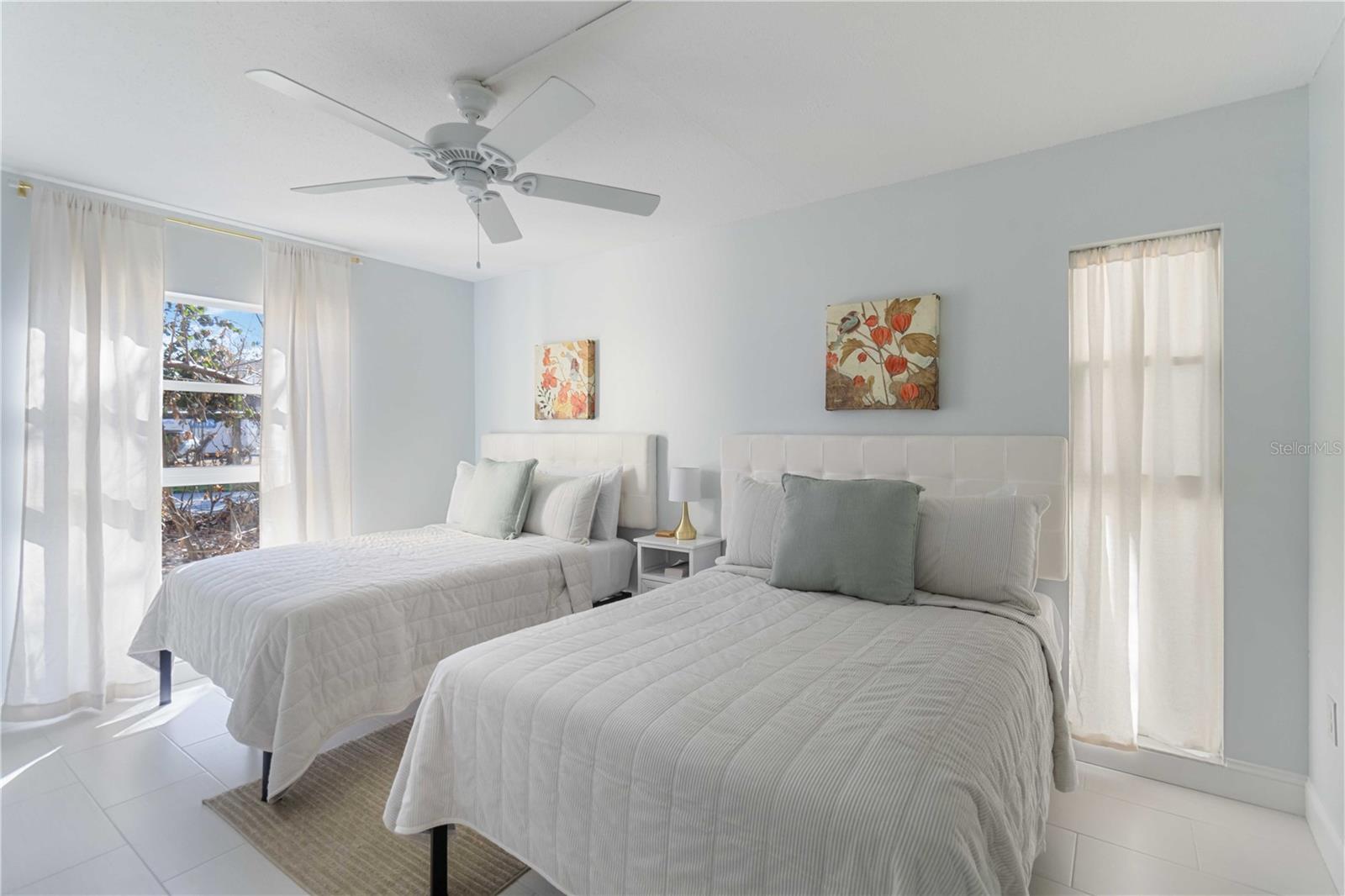 MCCALLS BEACH CASTLE - Residential