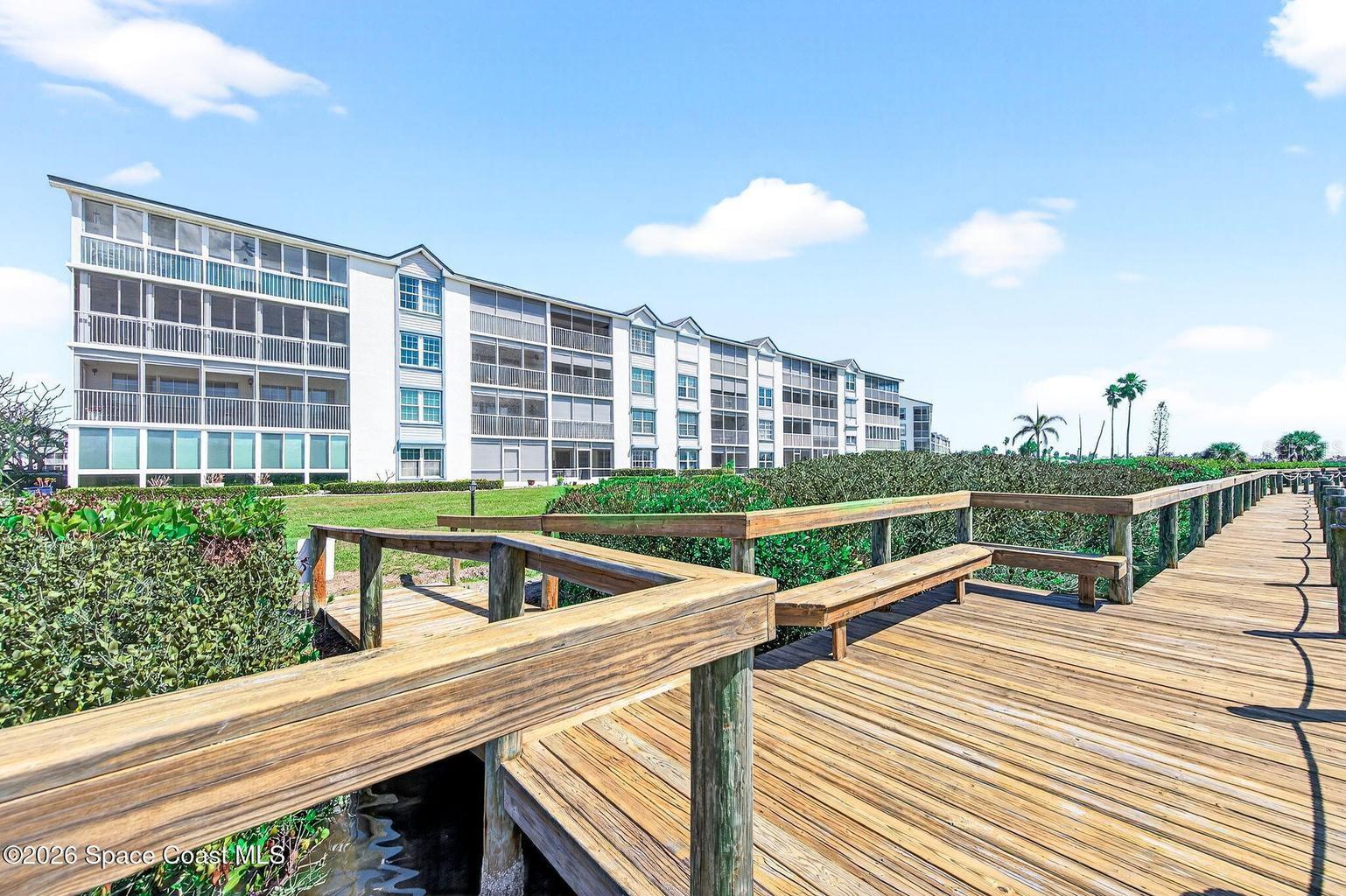 HARBOR ISLES - Residential