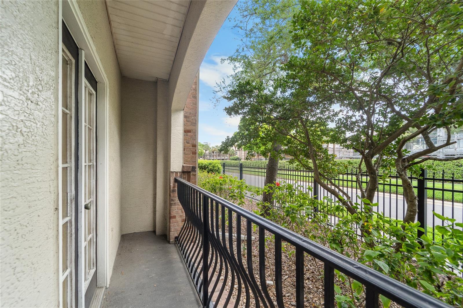 HARBOUR PLACE CITY HOMES A CON - Residential