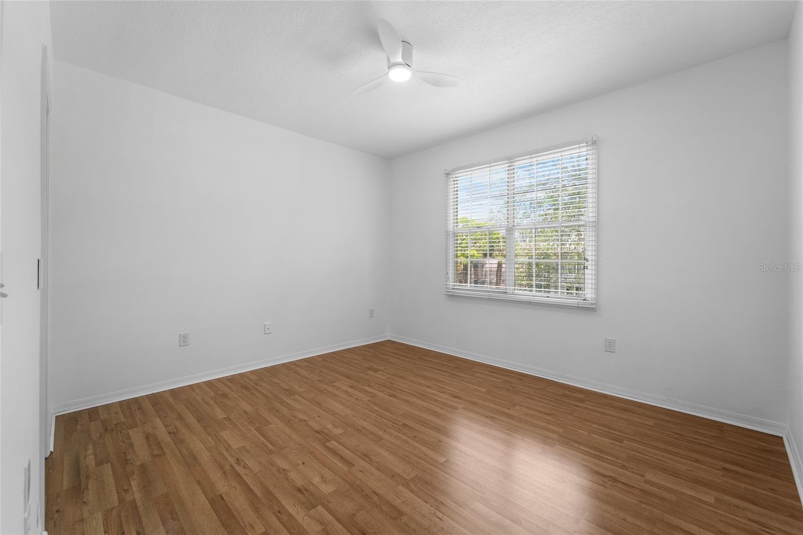 HARBOUR PLACE CITY HOMES A CON - Residential