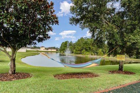 A home in LAKELAND