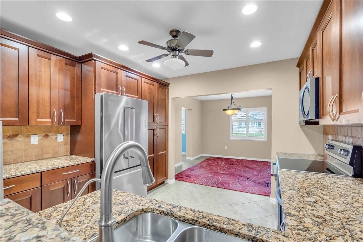 VENICE EDGEWOOD SEC OF - Residential