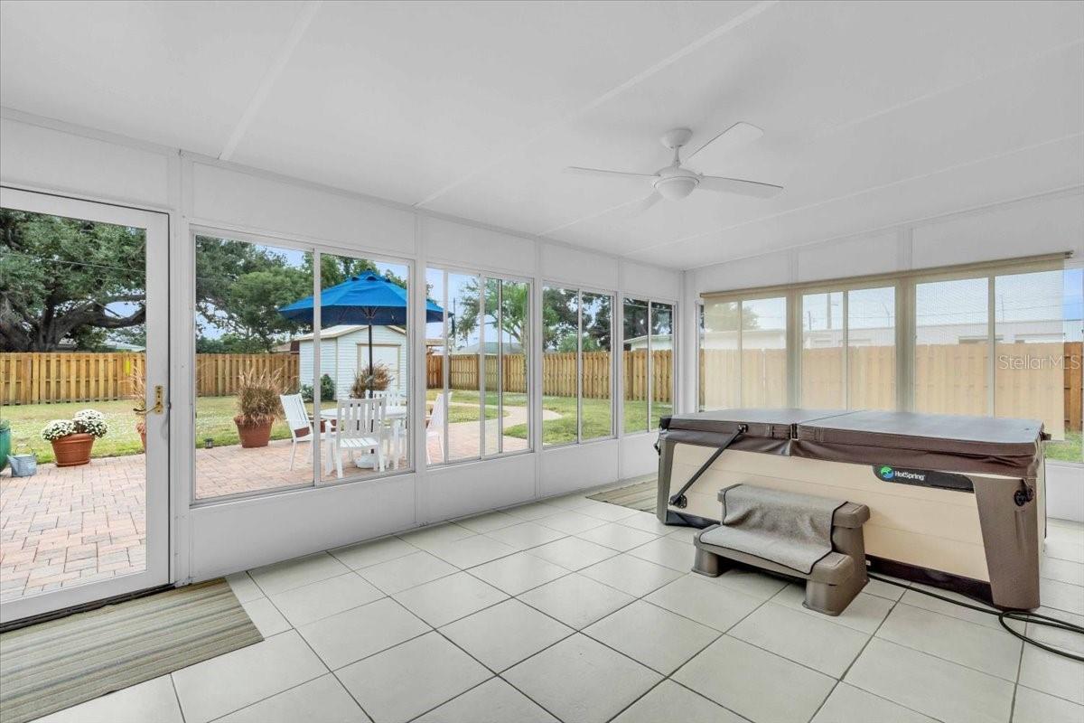 VENICE EDGEWOOD SEC OF - Residential