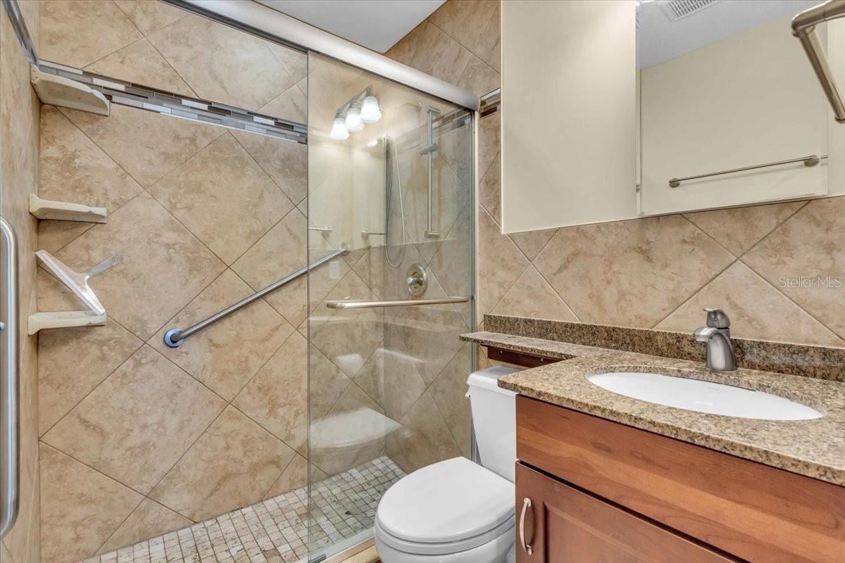 VENICE EDGEWOOD SEC OF - Residential