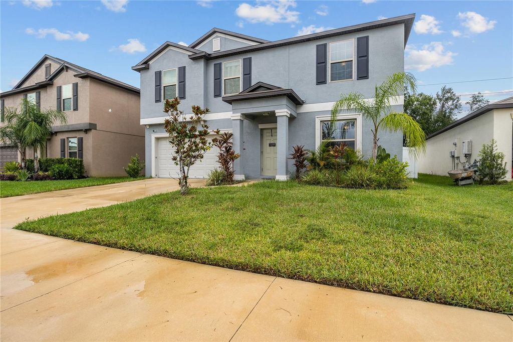 Photo of 10410 Shady Preserve Drive, Riverview, FL 33578 (MLS # L4955423)