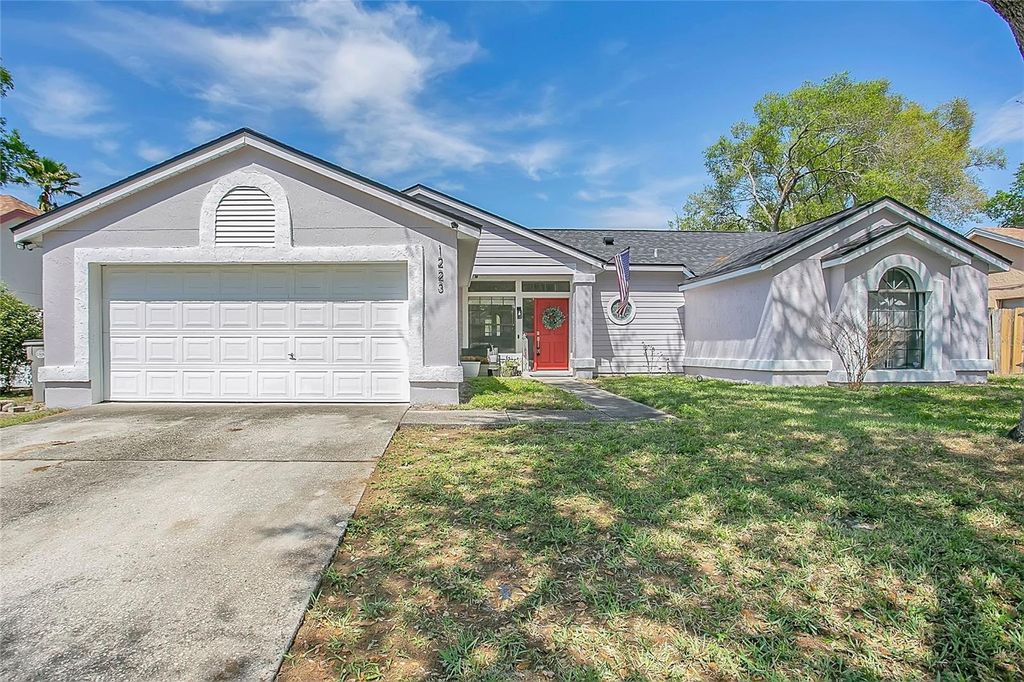 Photo of 1223 Lacey Oak Drive, Apopka, FL 32703 (MLS # O6391809)