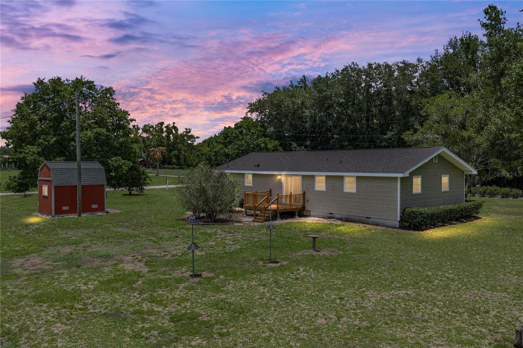 Photo of 34240 Appaloosa Trail, Wesley Chapel, FL 33543 (MLS # TB8513970)