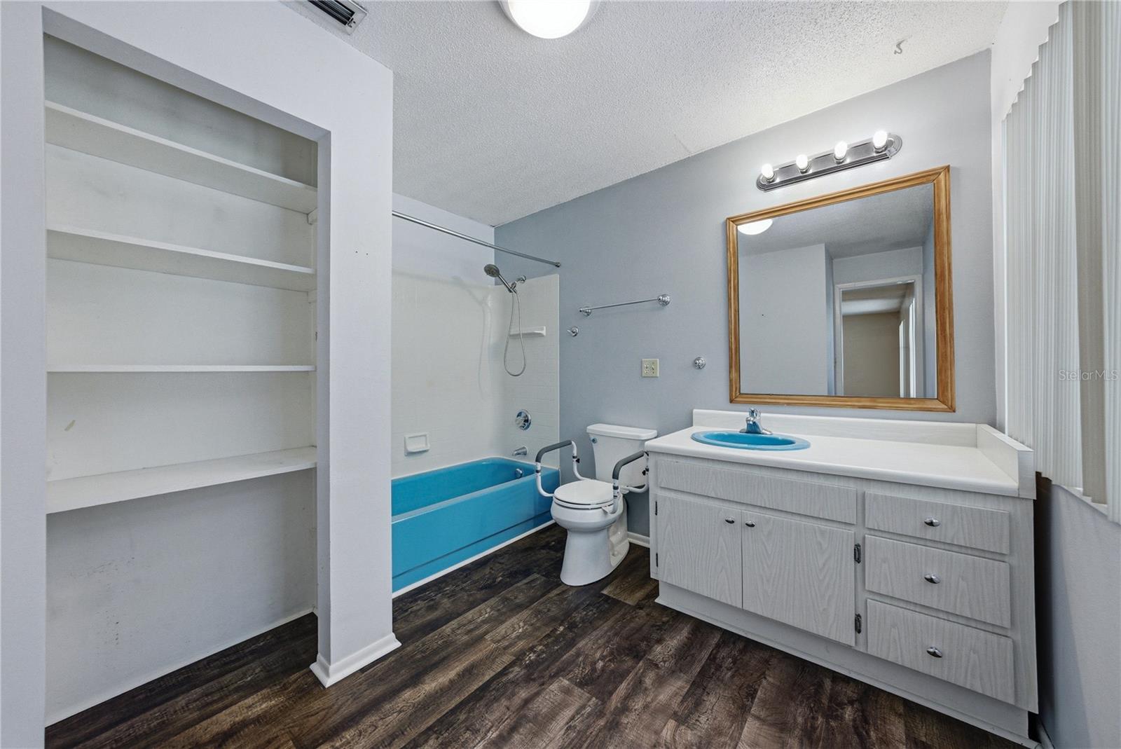 ZEPHYRHILLS COLONY CO LANDS SUB - Residential
