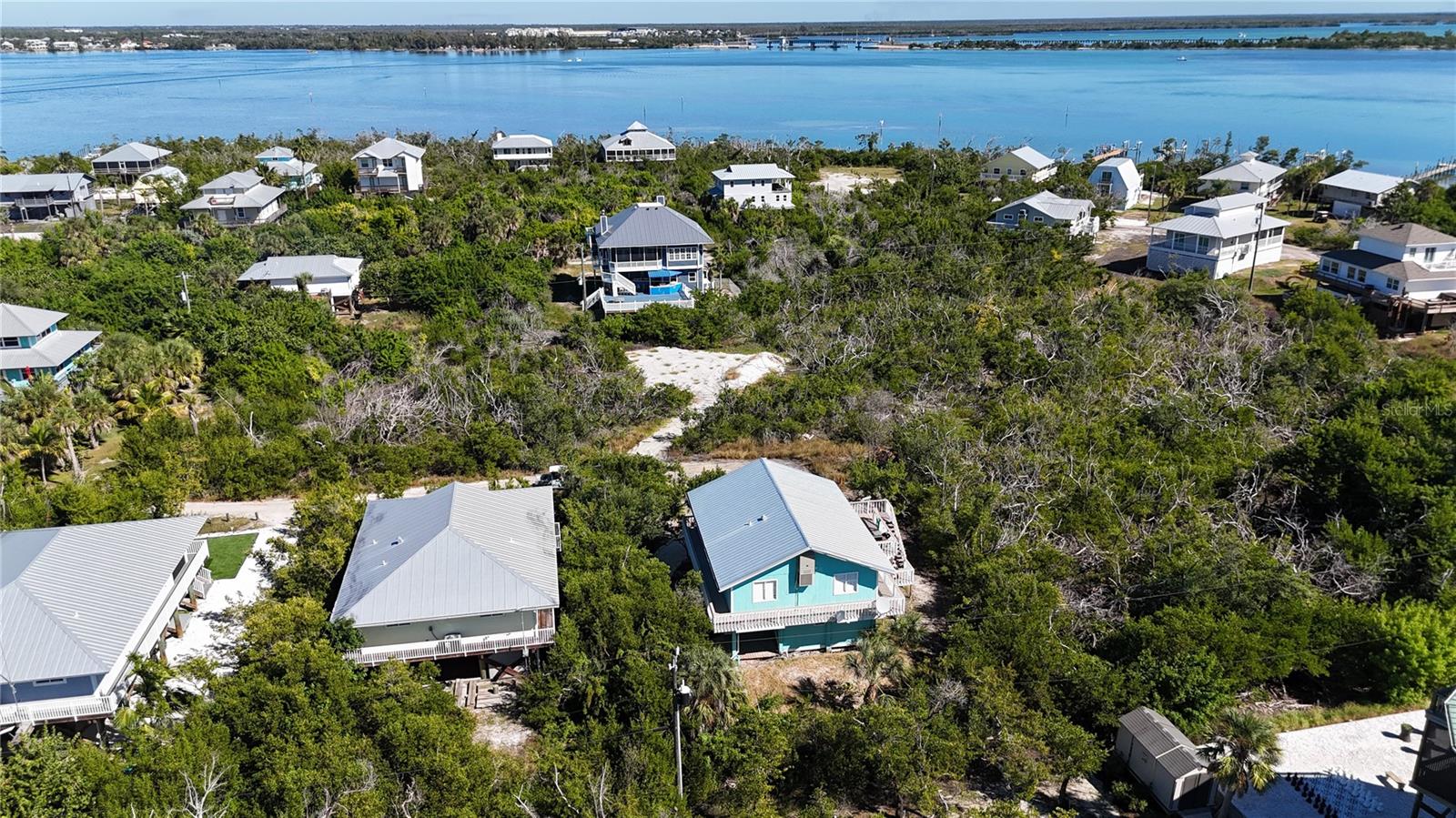 GASPERS HIDEAWAY - Residential