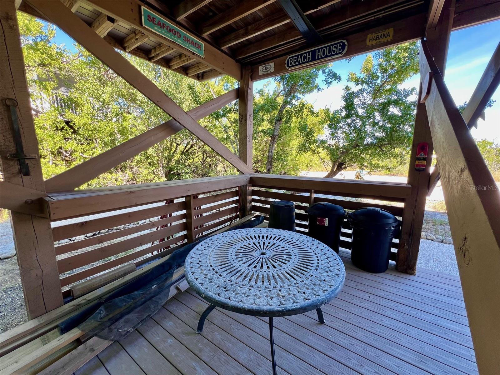 GASPERS HIDEAWAY - Residential