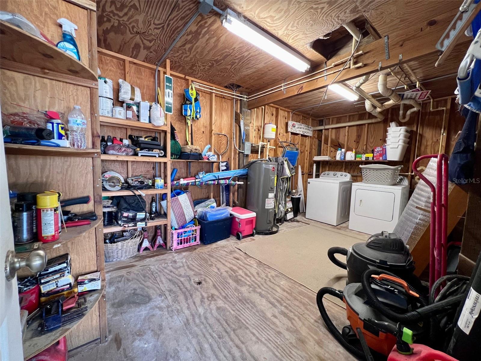 GASPERS HIDEAWAY - Residential