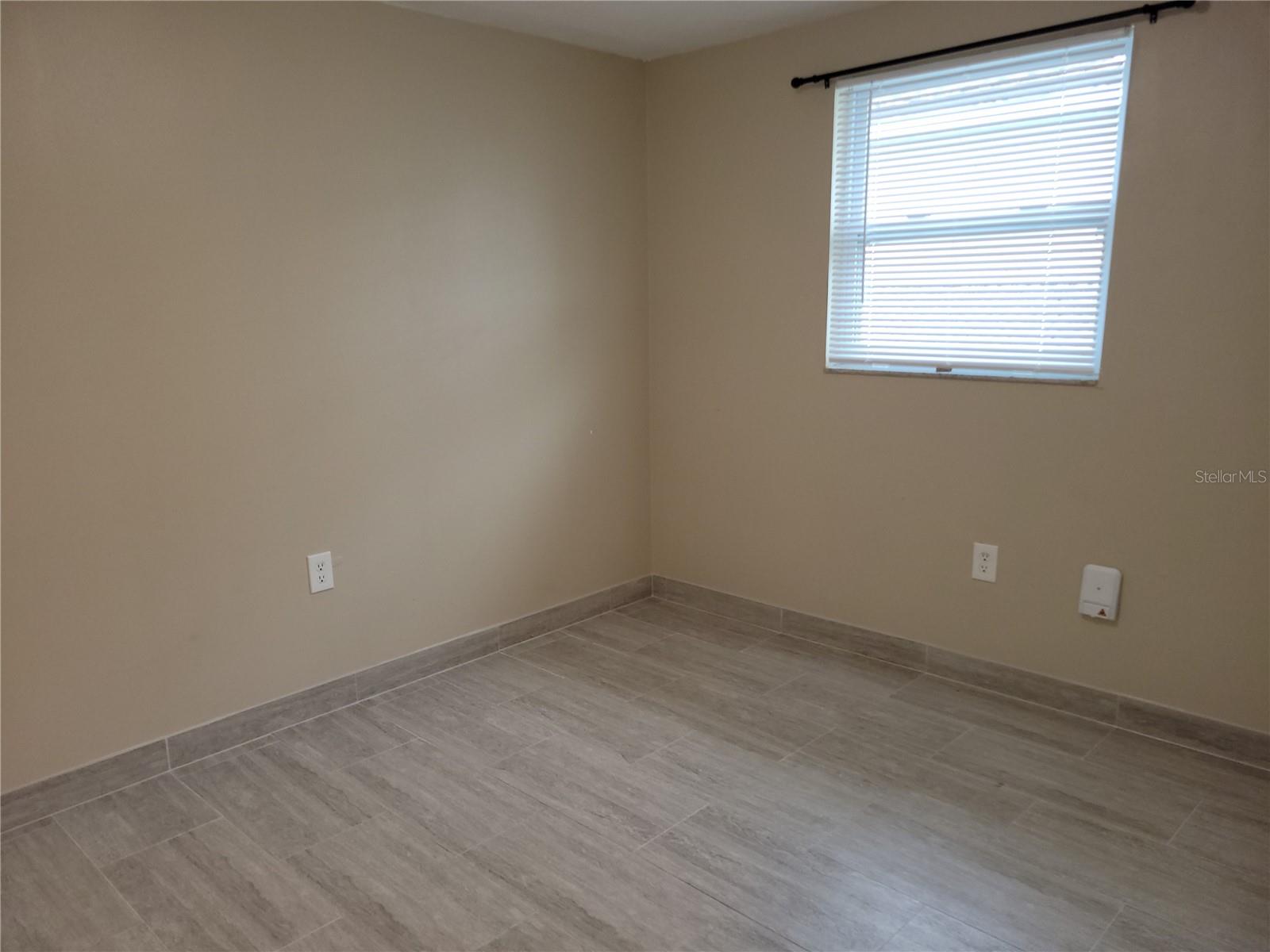 TAMPA TARPON SPGS LAND CO - Residential Lease