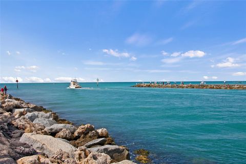 Tiny photo for 141 N Casey Key Road, Osprey, FL 34229 (MLS # A4669513)