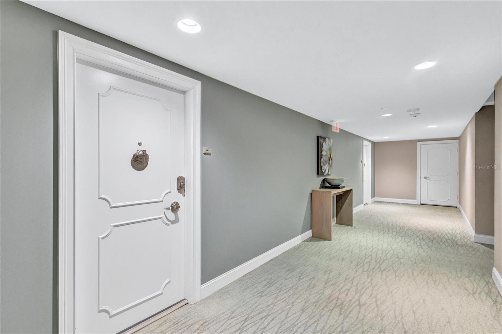 LIDO BEACH CLUB - Residential