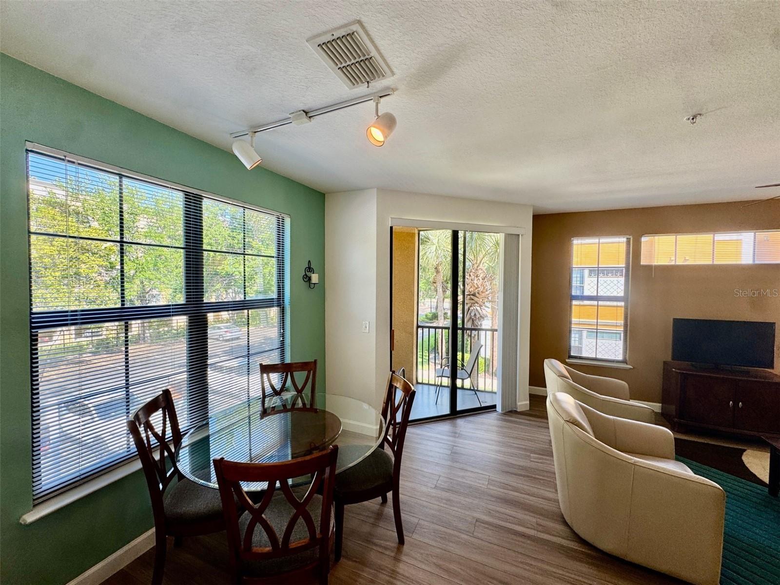 SERENATA SARASOTA - Residential