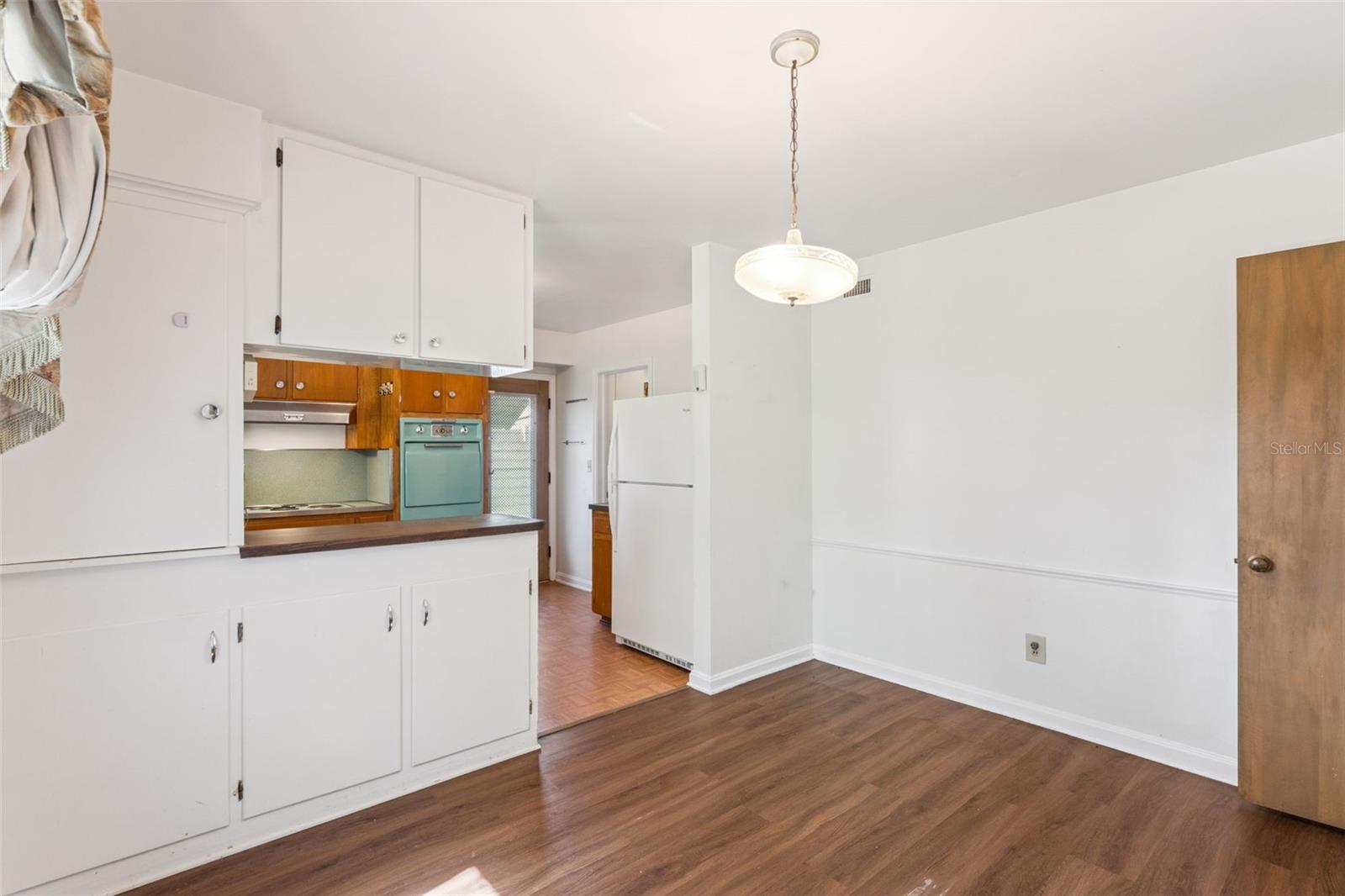 OAKLAND SHORES - Residential