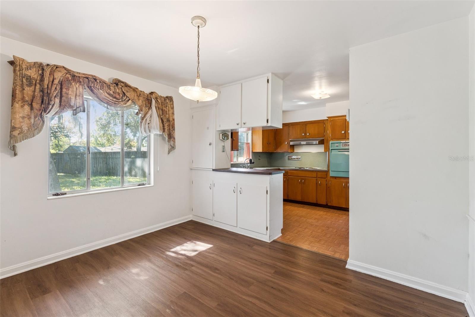 OAKLAND SHORES - Residential