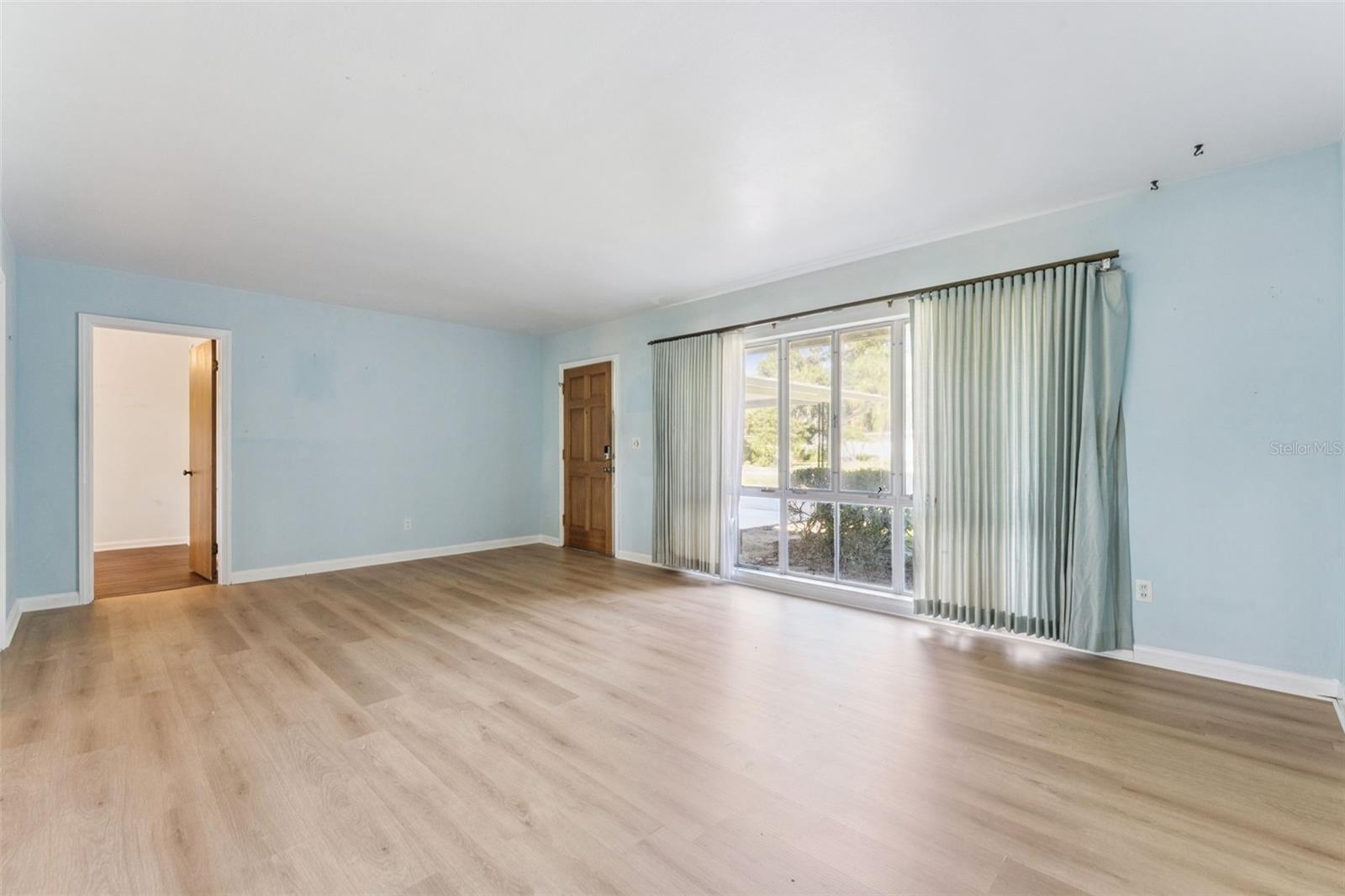 OAKLAND SHORES - Residential