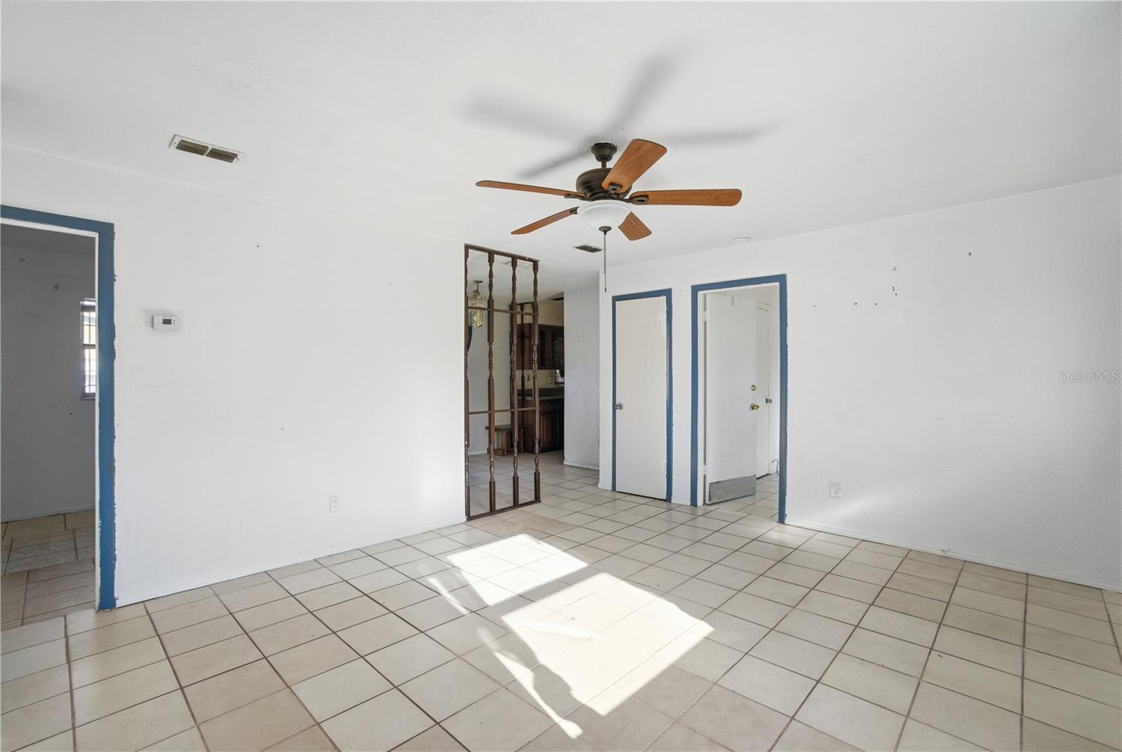 ORANGE ESTATES - Residential