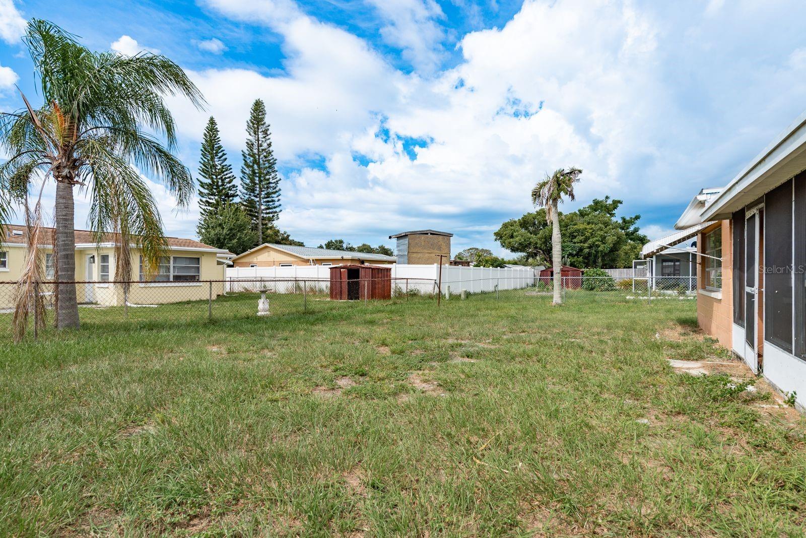 HOLIDAY LAKE ESTATES - Residential