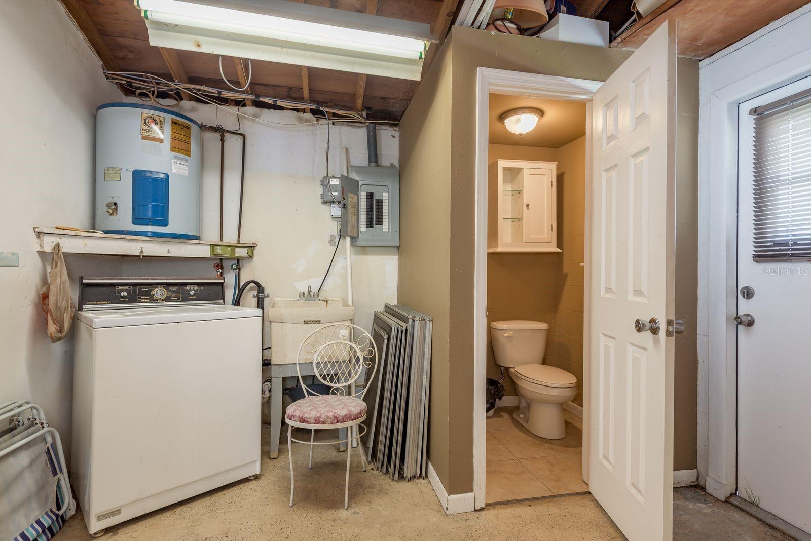 HOLIDAY LAKE ESTATES - Residential