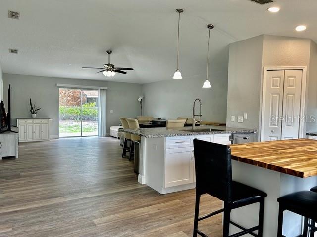 DELTONA LAKES UNIT 11 - Residential