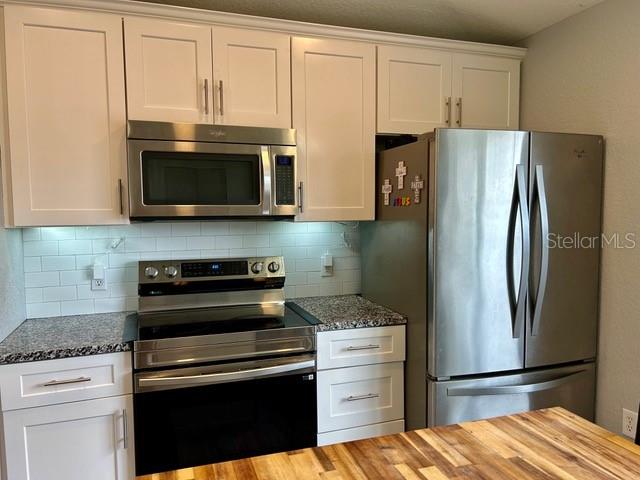 DELTONA LAKES UNIT 11 - Residential