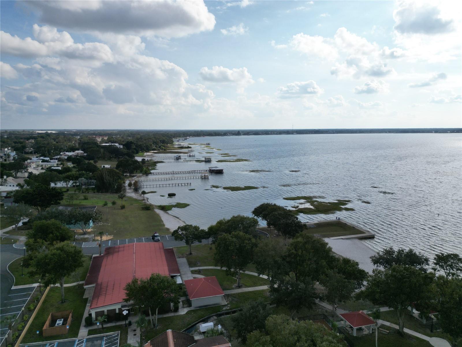 EDGEWATER ARMS CONDO APTS - Residential