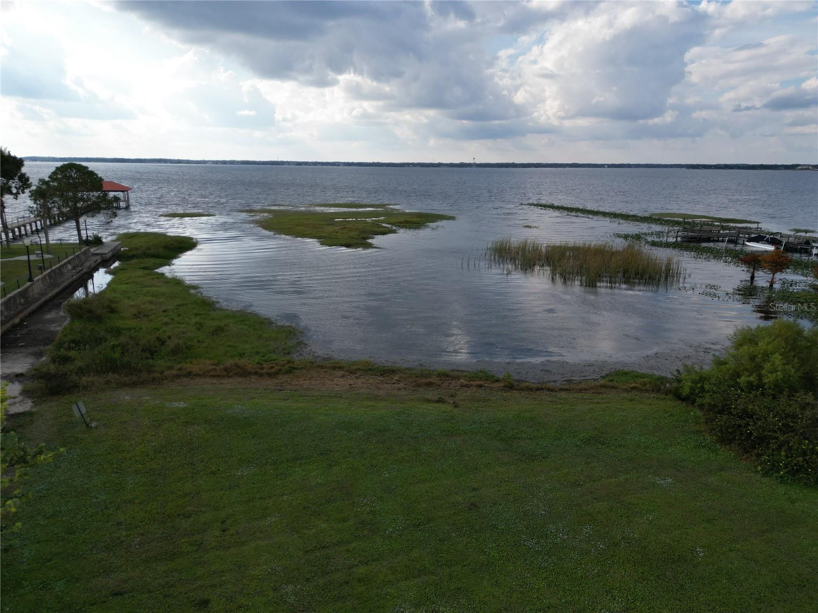 EDGEWATER ARMS CONDO APTS - Residential