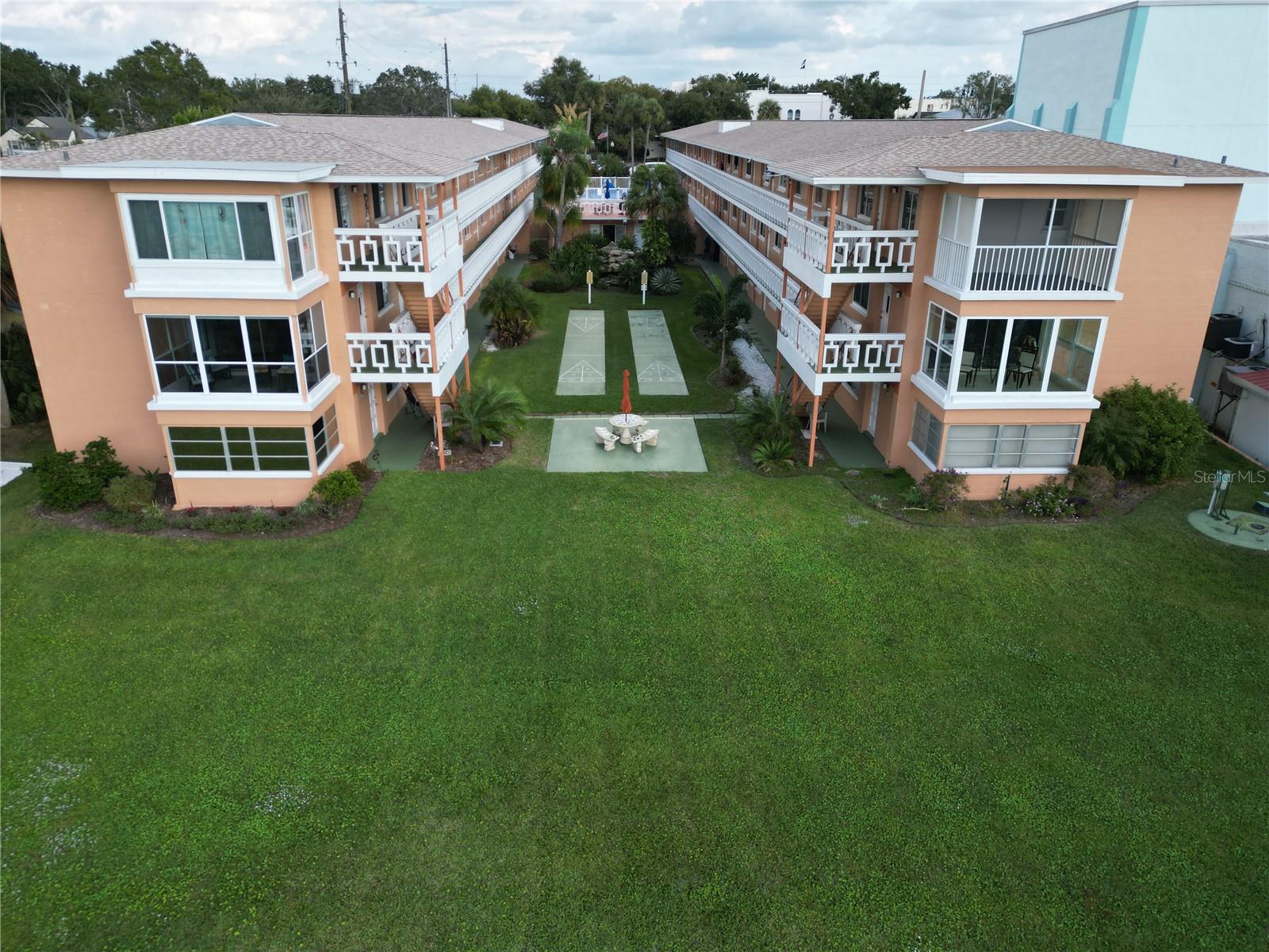 EDGEWATER ARMS CONDO APTS - Residential