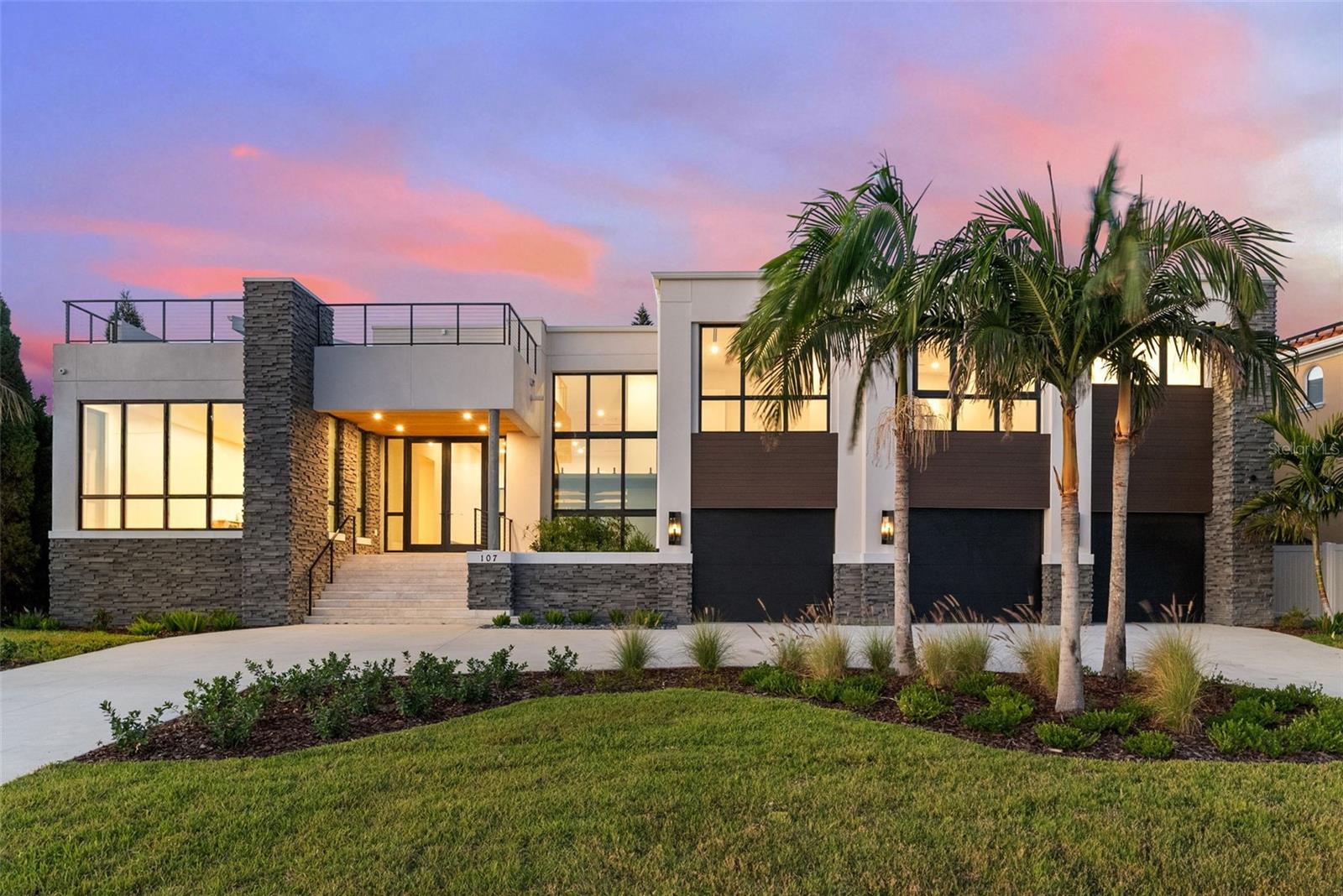 107 MARTINIQUE AVENUE