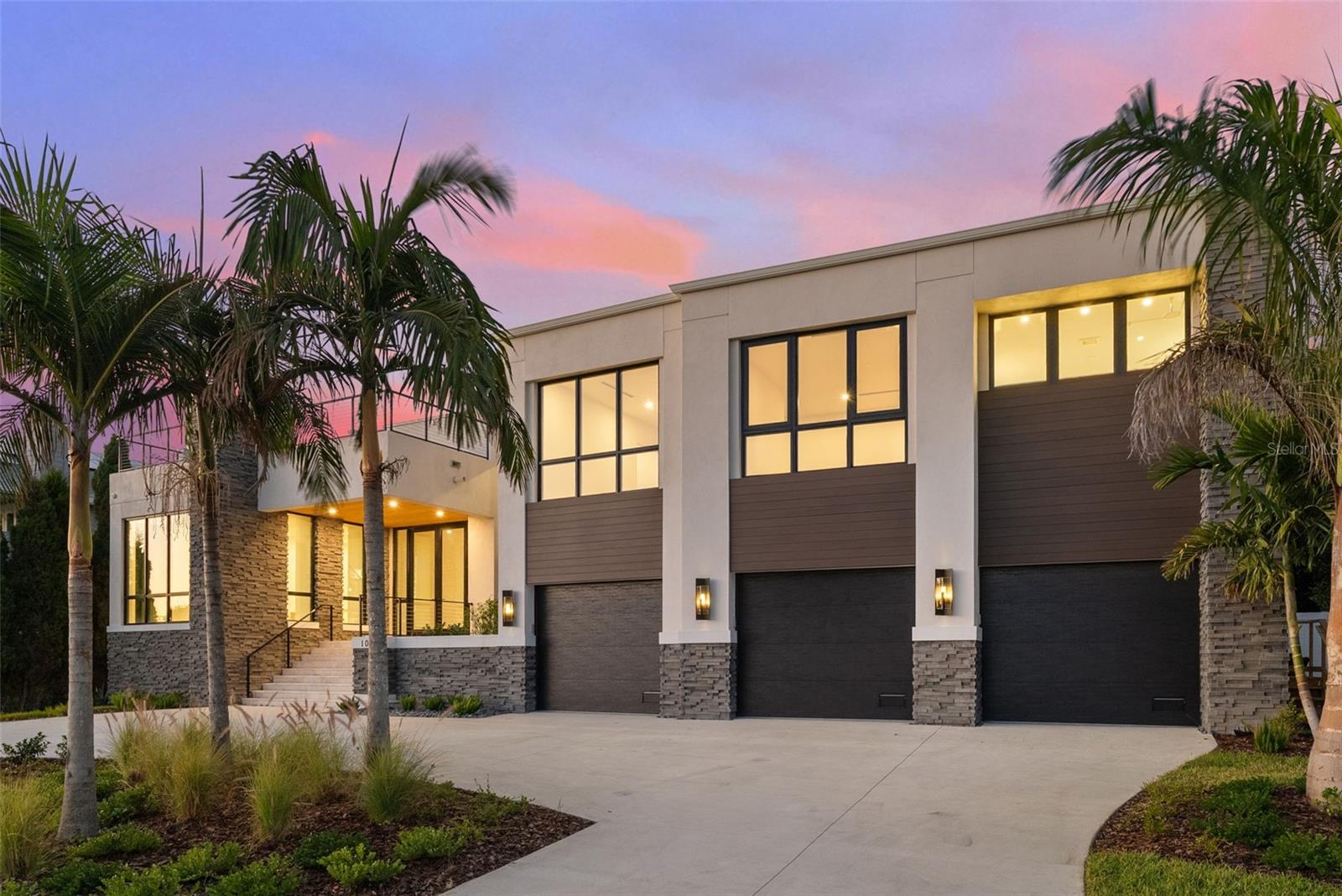 DAVIS ISLANDS REP OF PT O - Residential