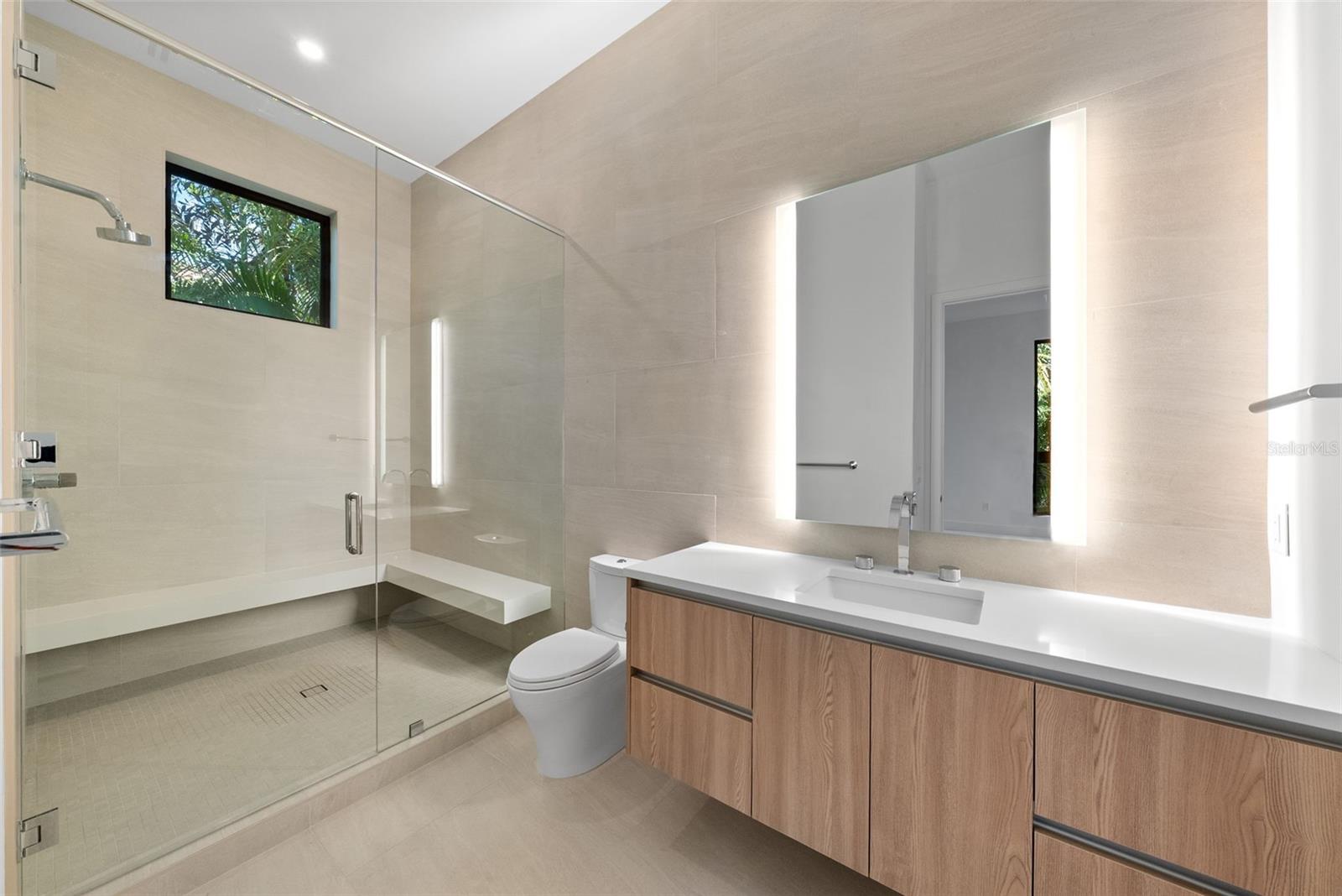 DAVIS ISLANDS REP OF PT O - Residential