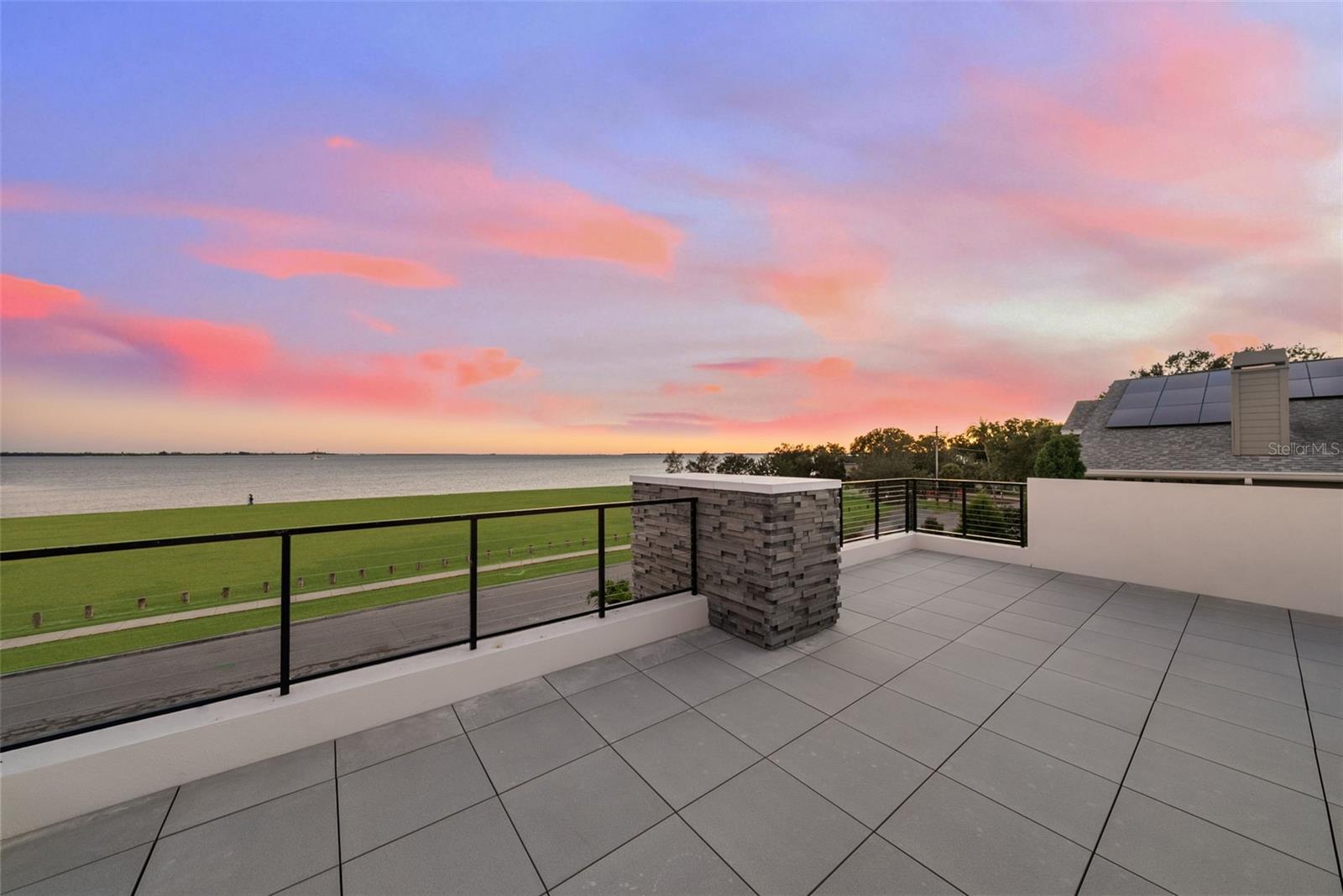 DAVIS ISLANDS REP OF PT O - Residential