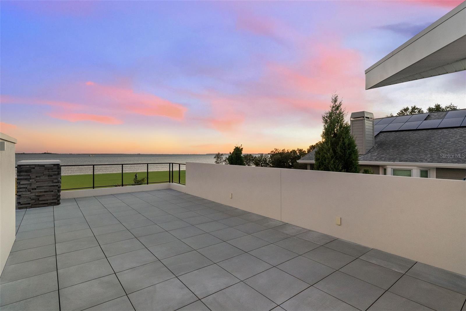 DAVIS ISLANDS REP OF PT O - Residential