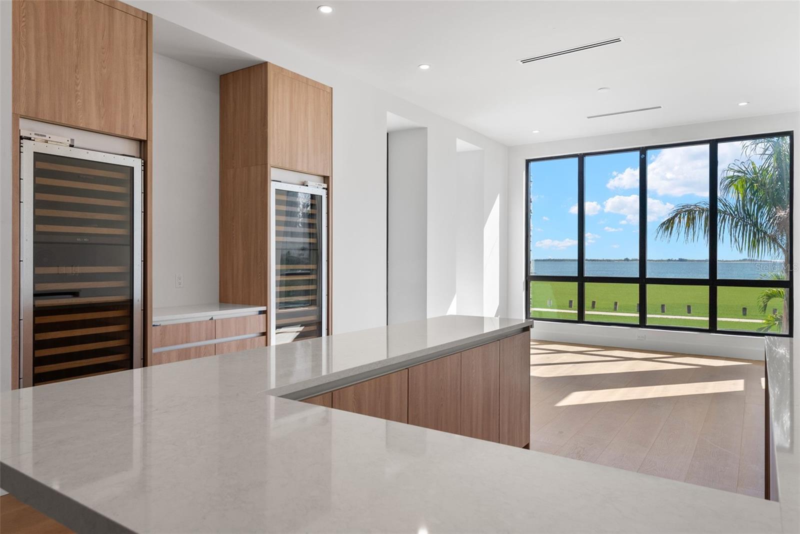 DAVIS ISLANDS REP OF PT O - Residential