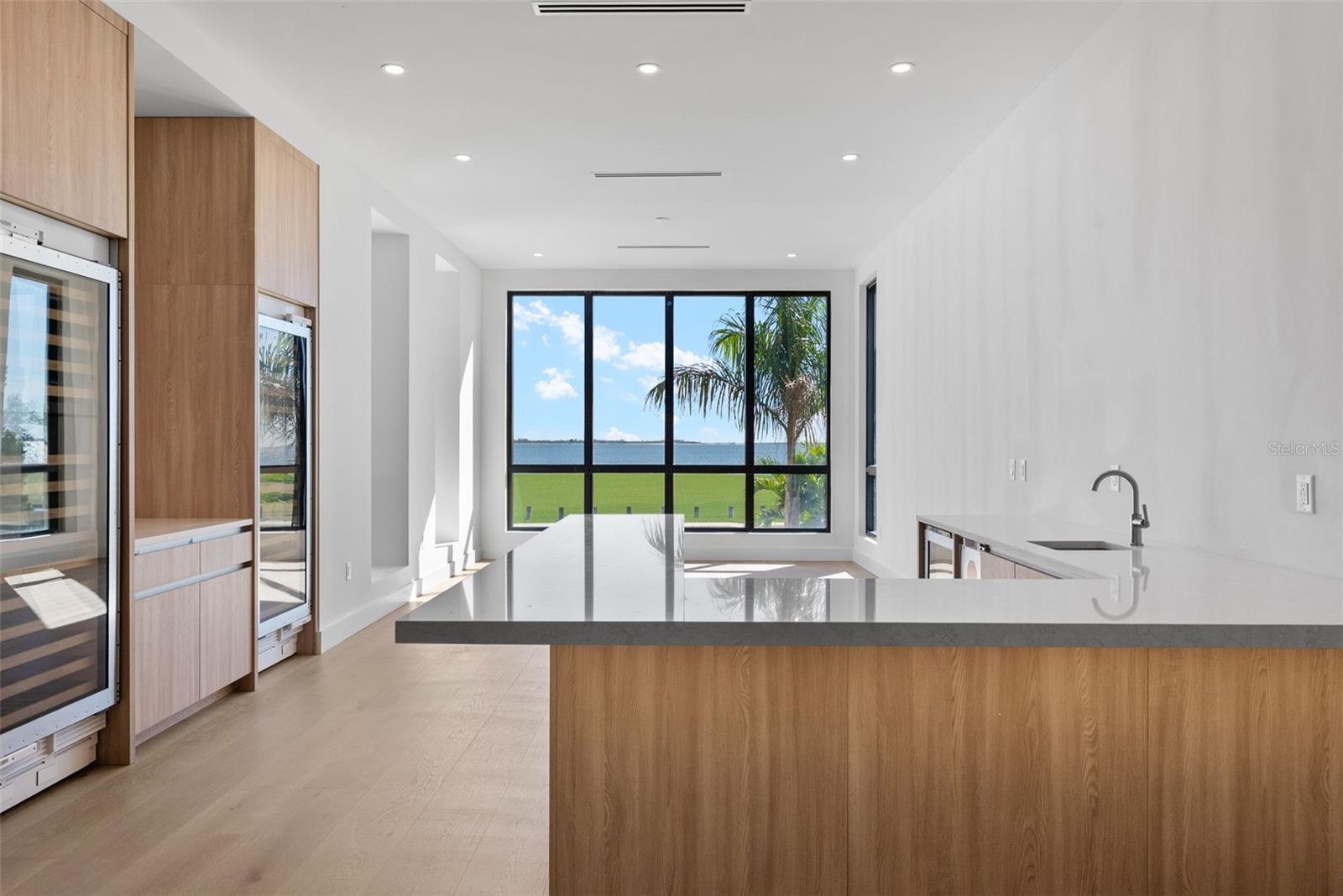 DAVIS ISLANDS REP OF PT O - Residential