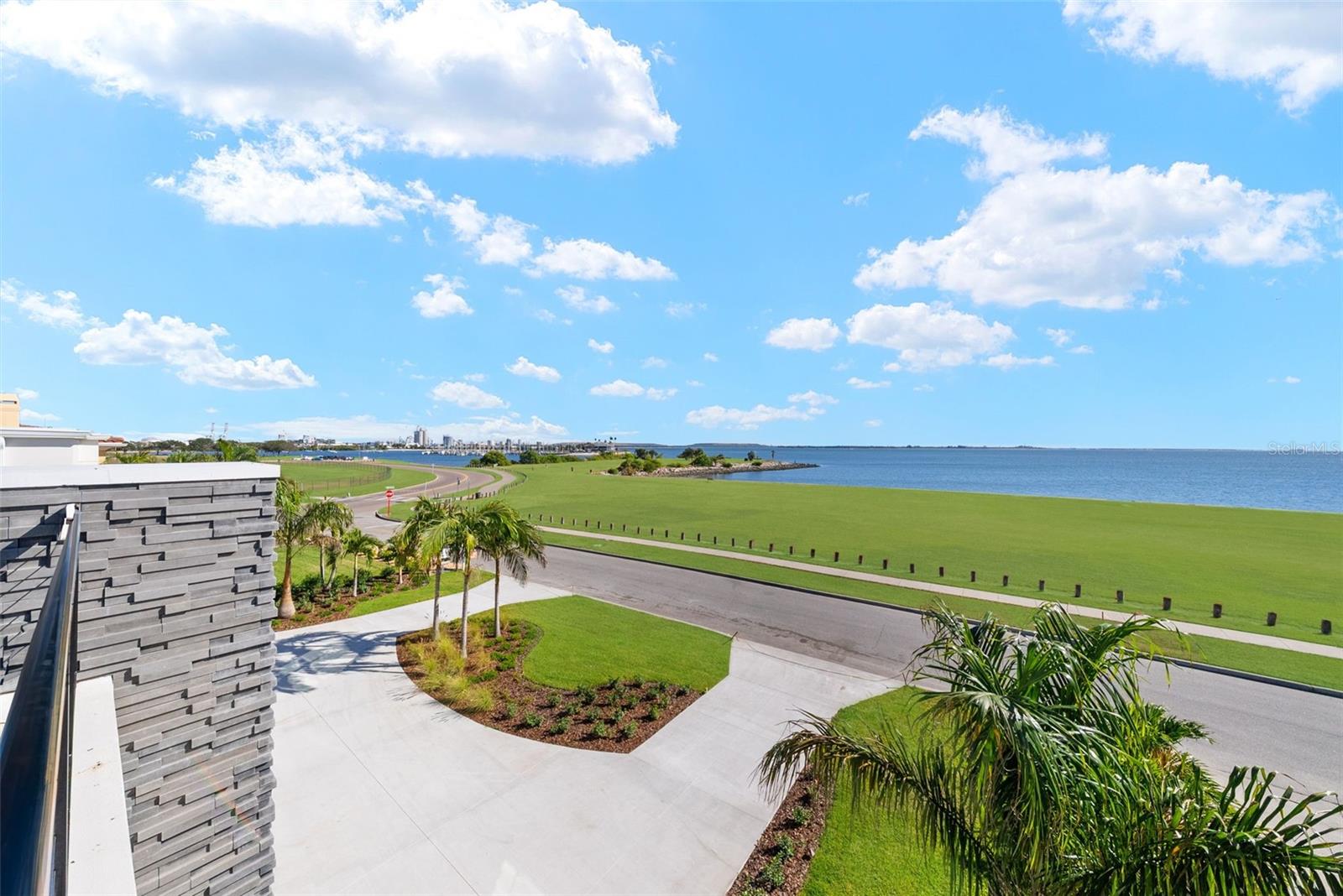 DAVIS ISLANDS REP OF PT O - Residential