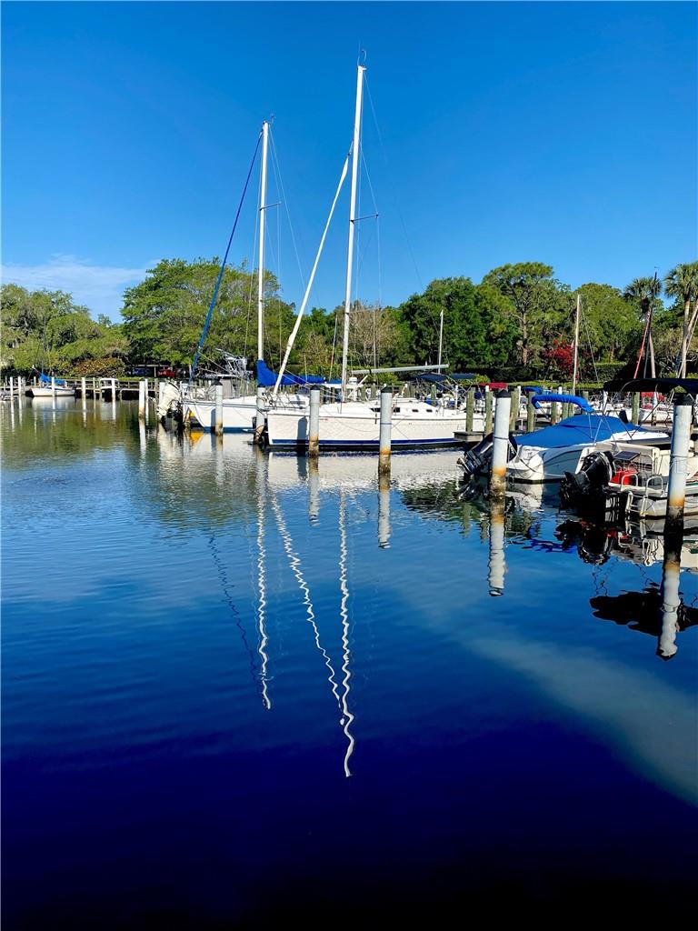 PELICAN COVE II - Residential Lease