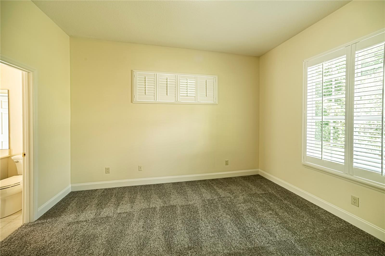 SEVILLE CHASE - Residential