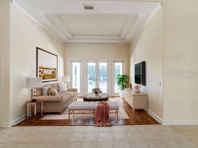 SEVILLE CHASE - Residential