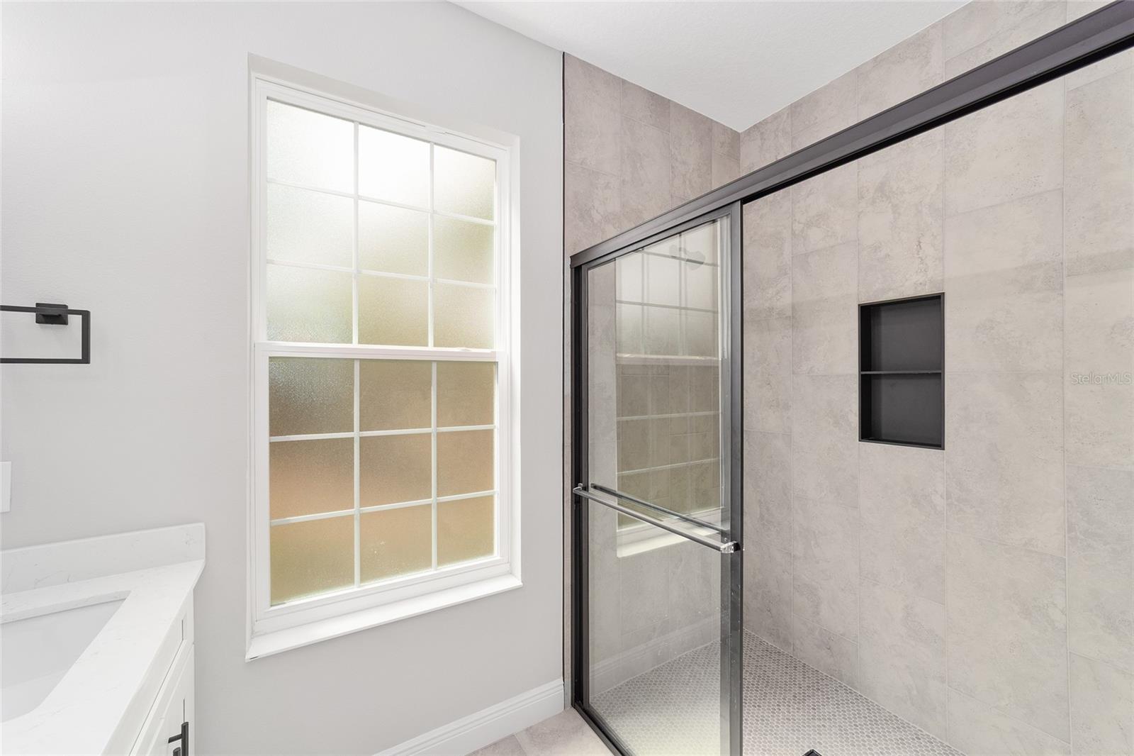 WILLISTON HYLNDS GOLF & C CLUB ESTATE - Residential Lease