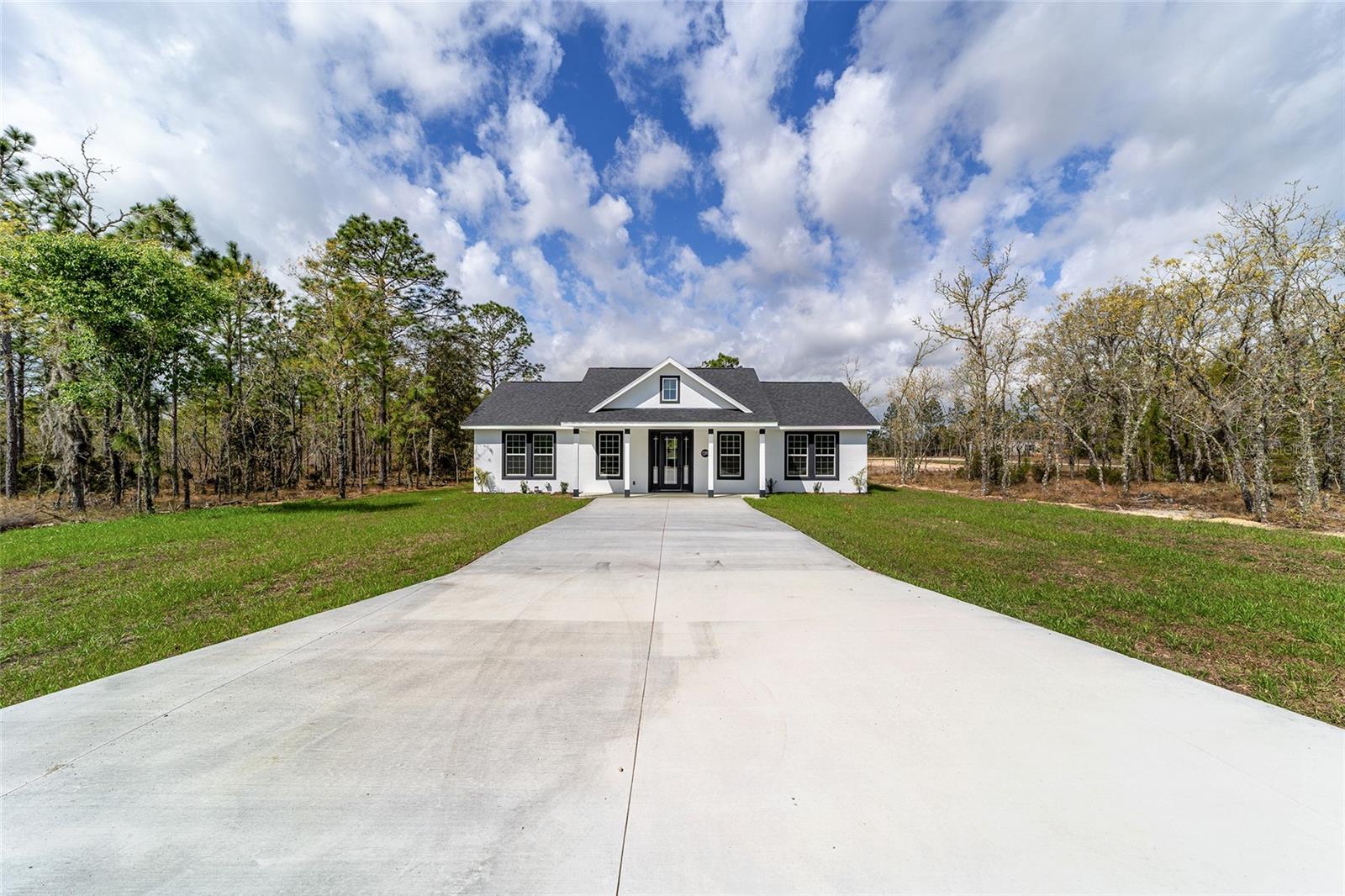 WILLISTON HYLNDS GOLF & C CLUB ESTATE - Residential Lease